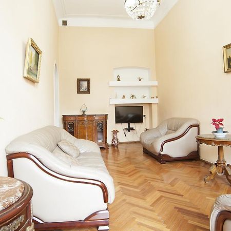 Apartment In Purtseladze Street Tbilisi Exteriér fotografie