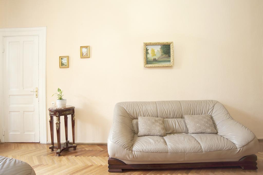 Apartment In Purtseladze Street Tbilisi Exteriér fotografie
