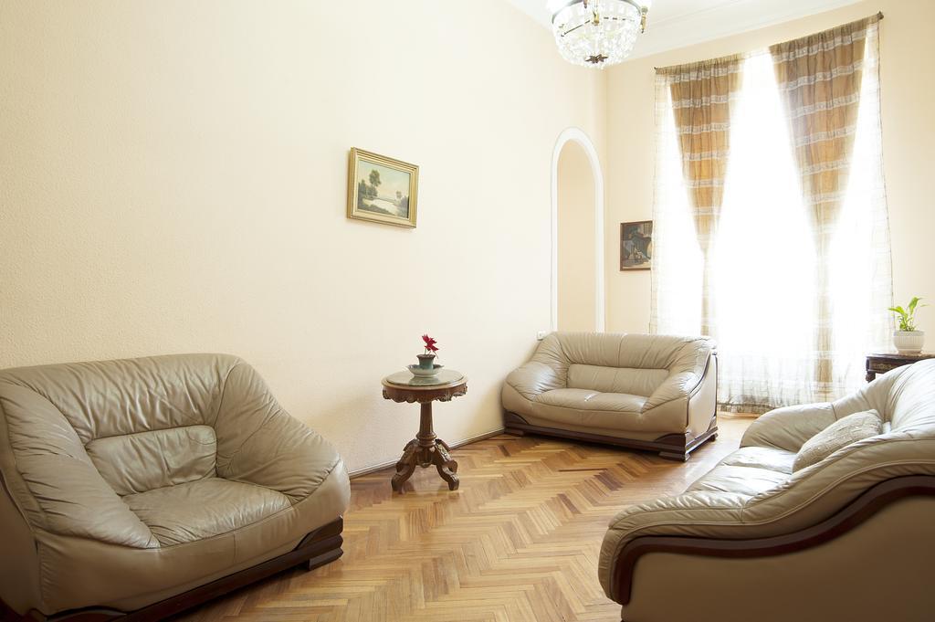 Apartment In Purtseladze Street Tbilisi Exteriér fotografie